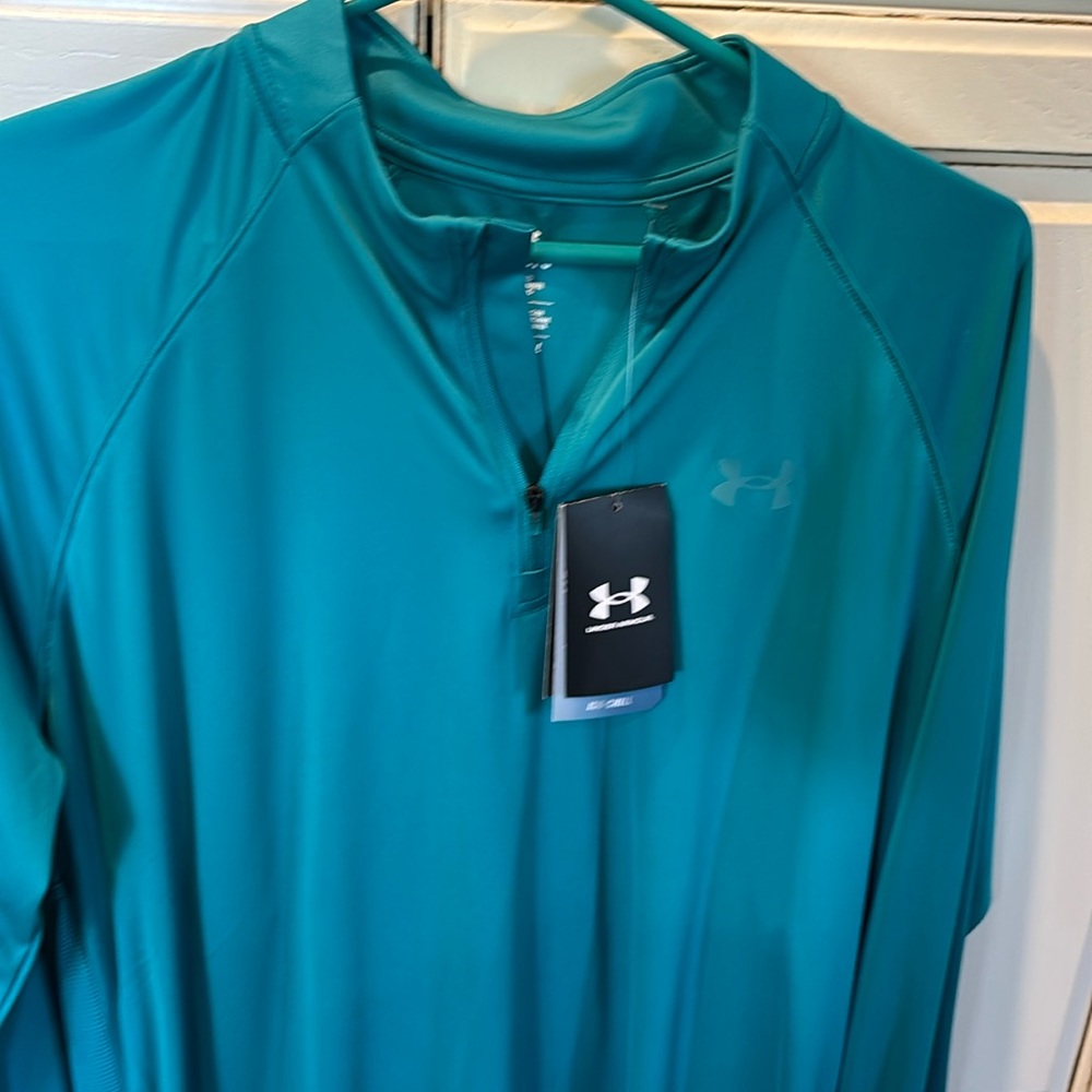 Brand New Men’s Under Armour Pullover